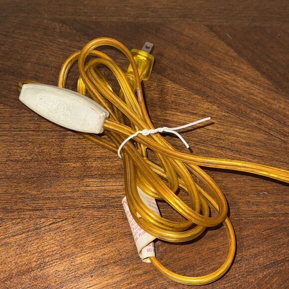 Vintage Crystal And Brass Table Lamp 18 Inch - Picture 6 of 6